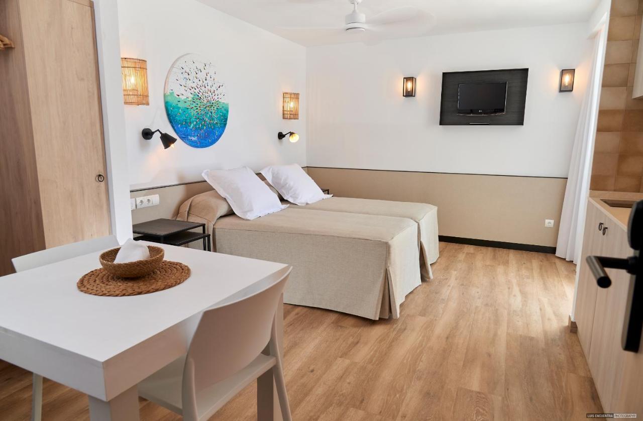 Apartamentos Sabina Playa La Savina  Exterior foto