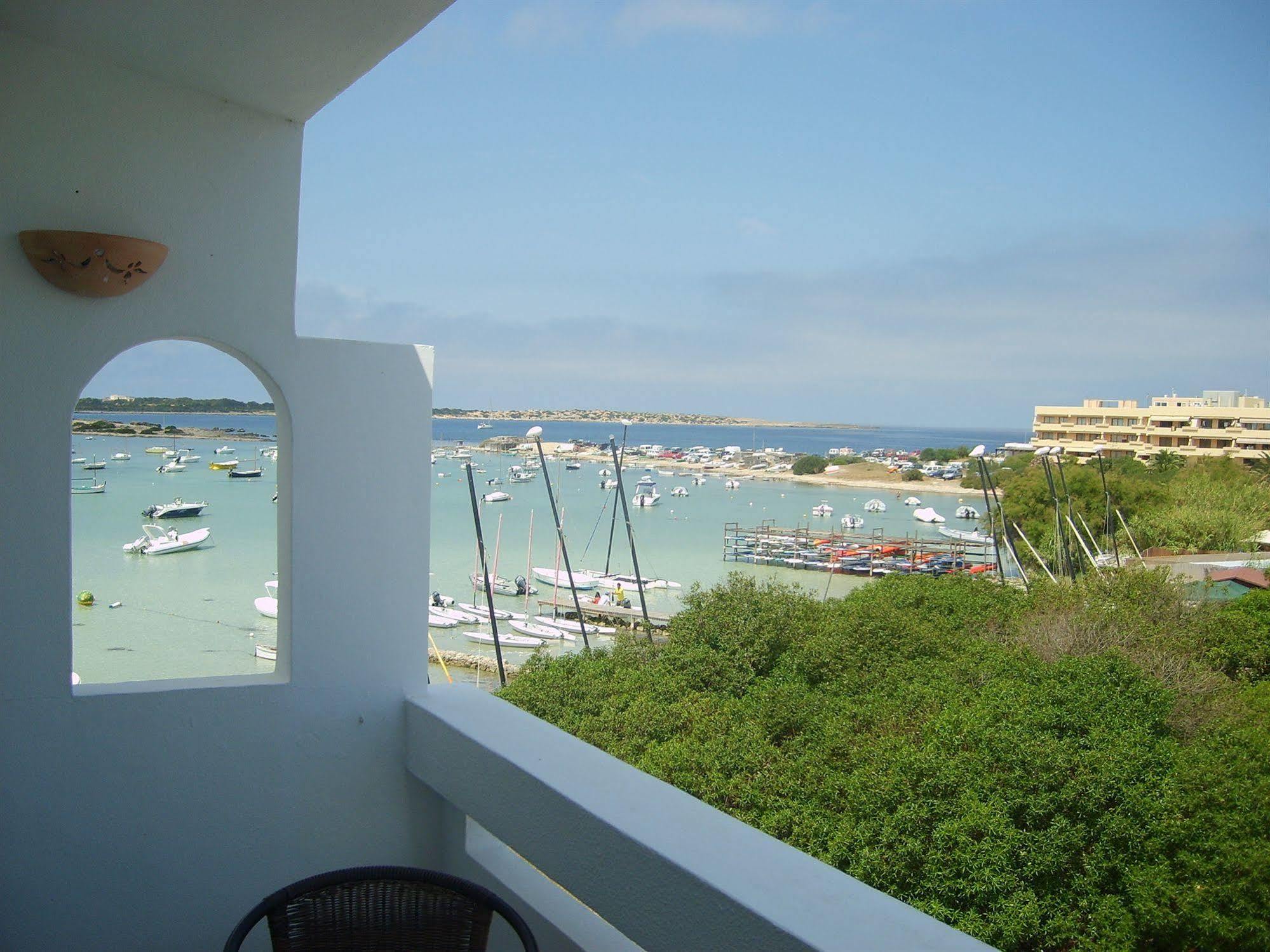 Apartamentos Sabina Playa La Savina  Exterior foto